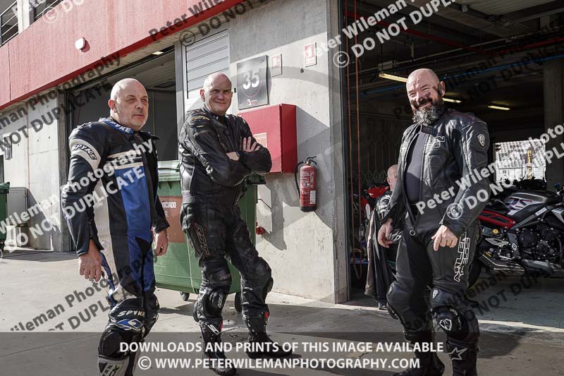 motorbikes;no limits;peter wileman photography;portimao;portugal;trackday digital images